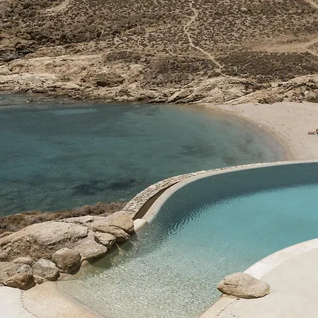 Luxury 5bdr Retreat In Mykonos *