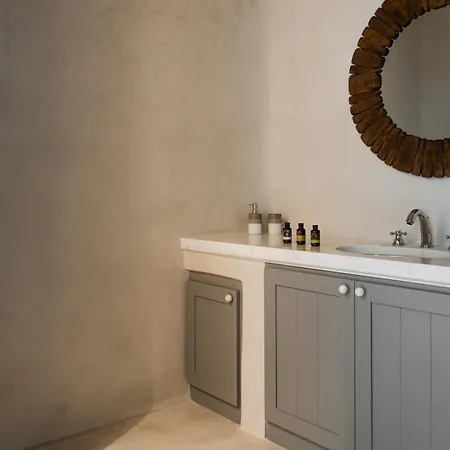 Luxury 5bdr Retreat In Mykonos וילה קלפטיס