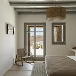 Luxury 5bdr Retreat In Mykonos Kalafatis