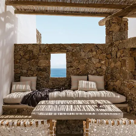 Luxury 5bdr Retreat In Mykonos *