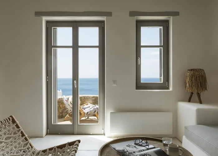 Luxury 5bdr Retreat In Mykonos Kalafatis