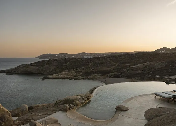 Villa Luxury 5bdr Retreat In Mykonos