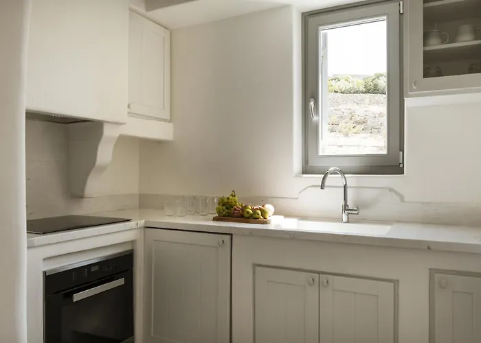 Luxury 5bdr Retreat In Mykonos Villa *