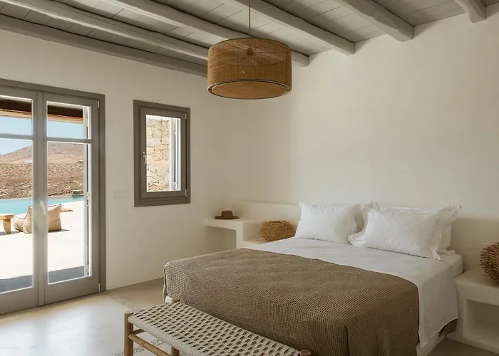 Luxury 5bdr Retreat In Mykonos Villa Kalafatis