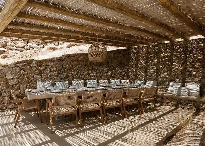 Luxury 5bdr Retreat In Mykonos